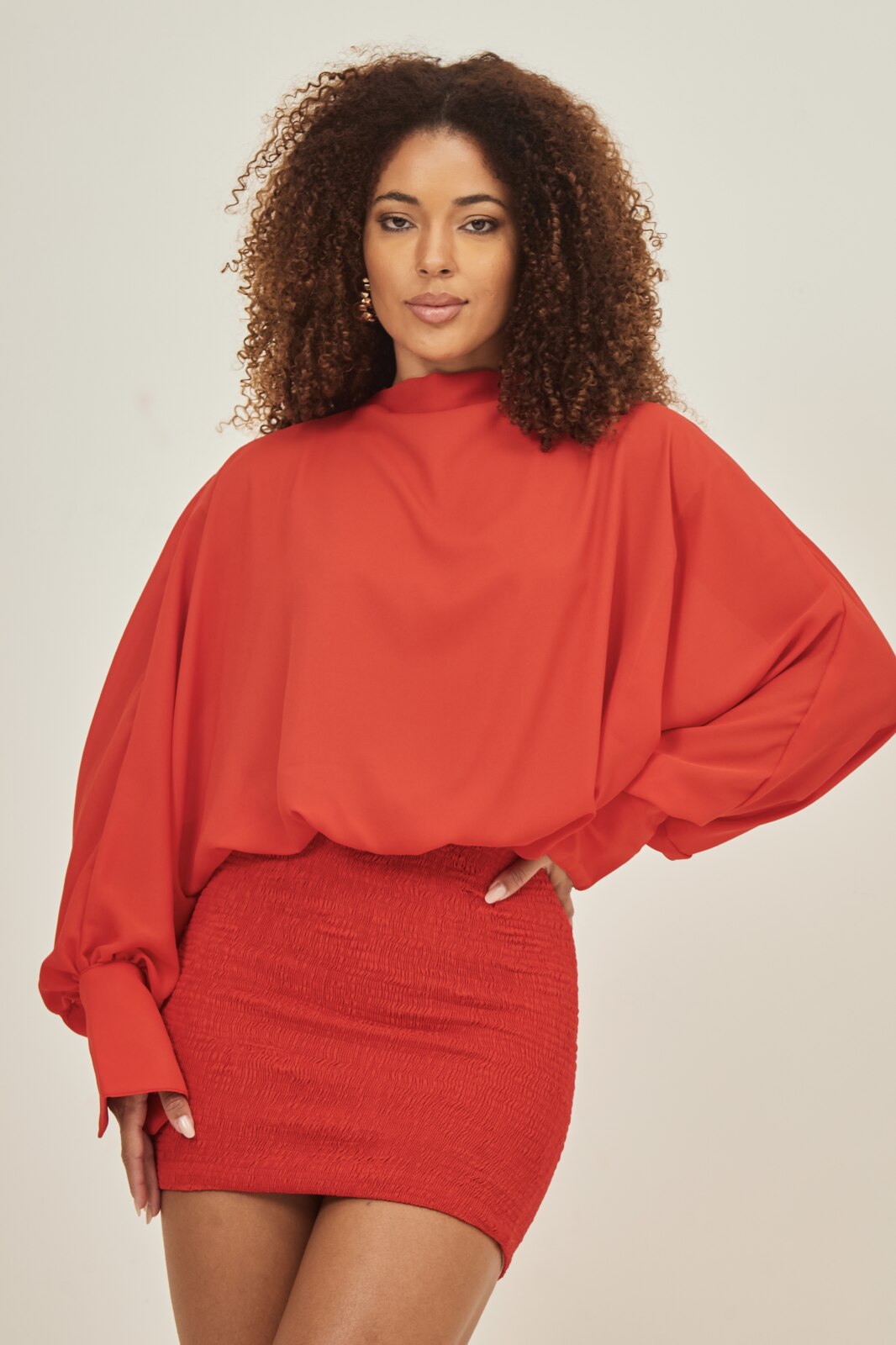 Vestido Curto Com Manga Hanna